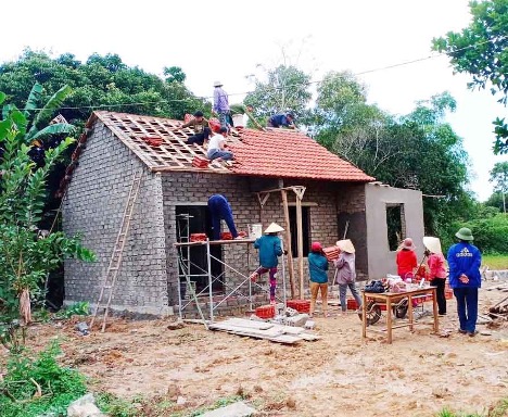 Many houses have been built to help poor households in Nghe An. Photo: Mai Hoa