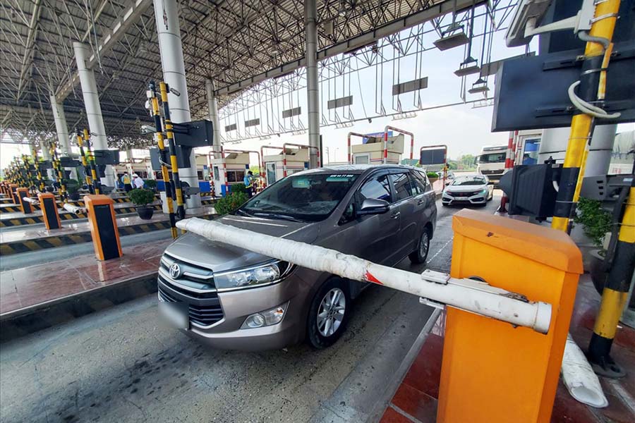 10月1日からETC料金所を通過できるようにする交通口座の切り替えガイド。写真: The Ky