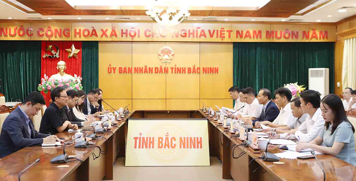 Vista de la reunion de trabajo entre los lideres de la provincia de Bac Ninh y Samsung Vietnam Group. Foto: Nguyen Mien