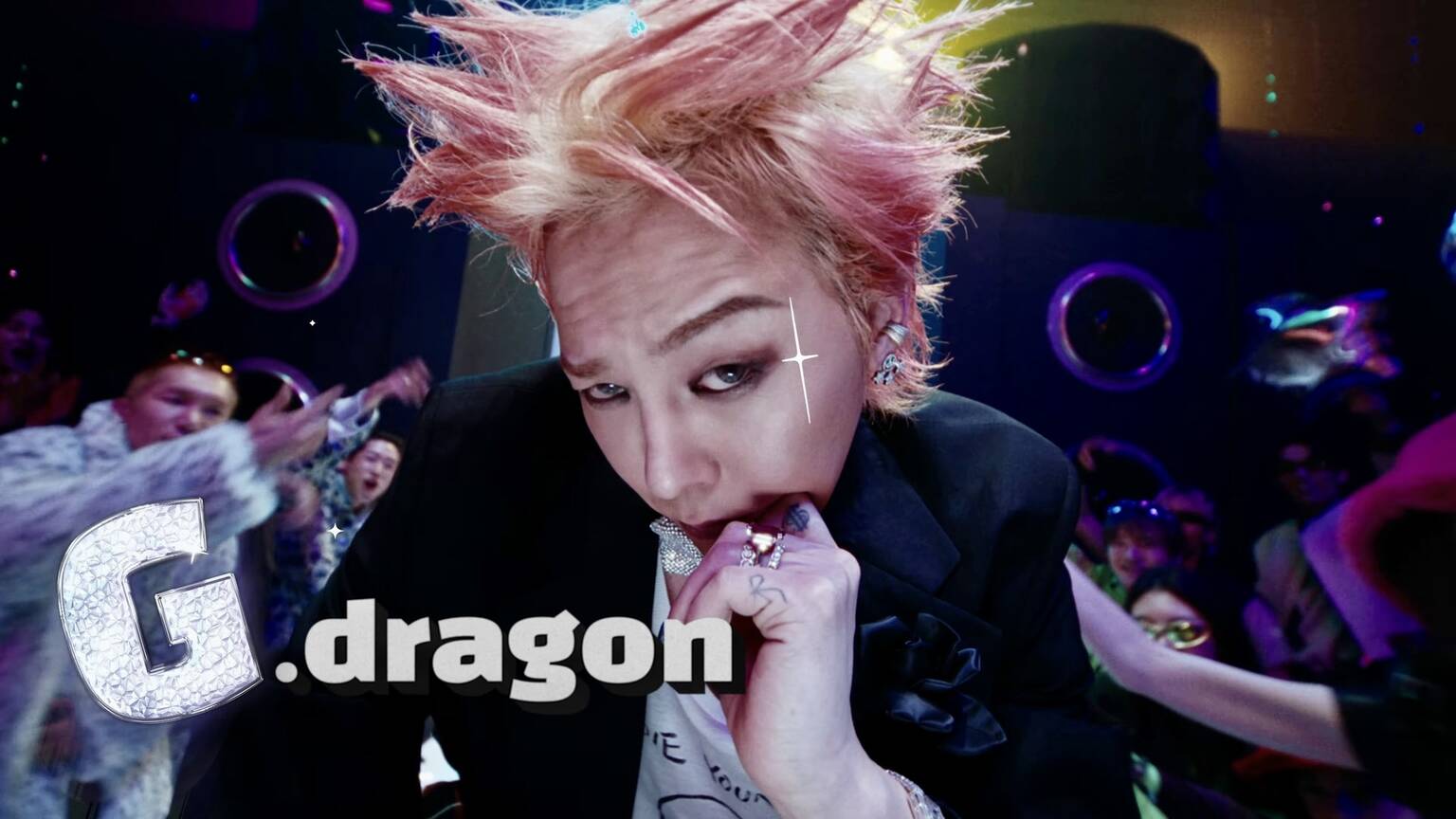 "king of K-Pop" G-Dragon. Photo: MV "Too Bad" (Source: Galaxy Corporation)
