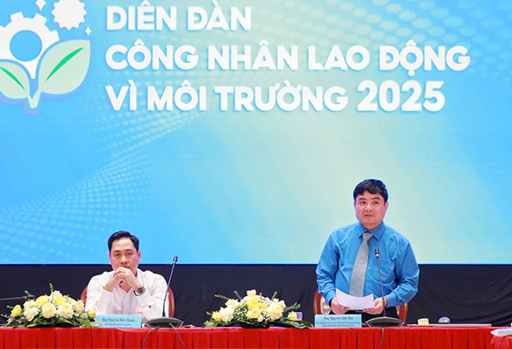 Ong Nguyen Anh Tho - Vien truong Vien Khoa hoc An toan ve sinh lao dong, Tong Lien doan Lao dong Viet Nam ket luan dien dan. Anh: To The