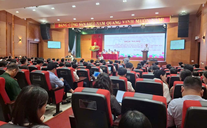Delegates attending the Provincial Party Committee's reporter conference in September 2025; press conference to promote the 20th Provincial Party Congress; press conference for the third quarter of 2025 held on the morning of September 19. Photo: Tran Tuan.