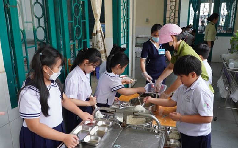 A boarding meal for students in Ho Chi Minh City. Photo: Chan Phuc