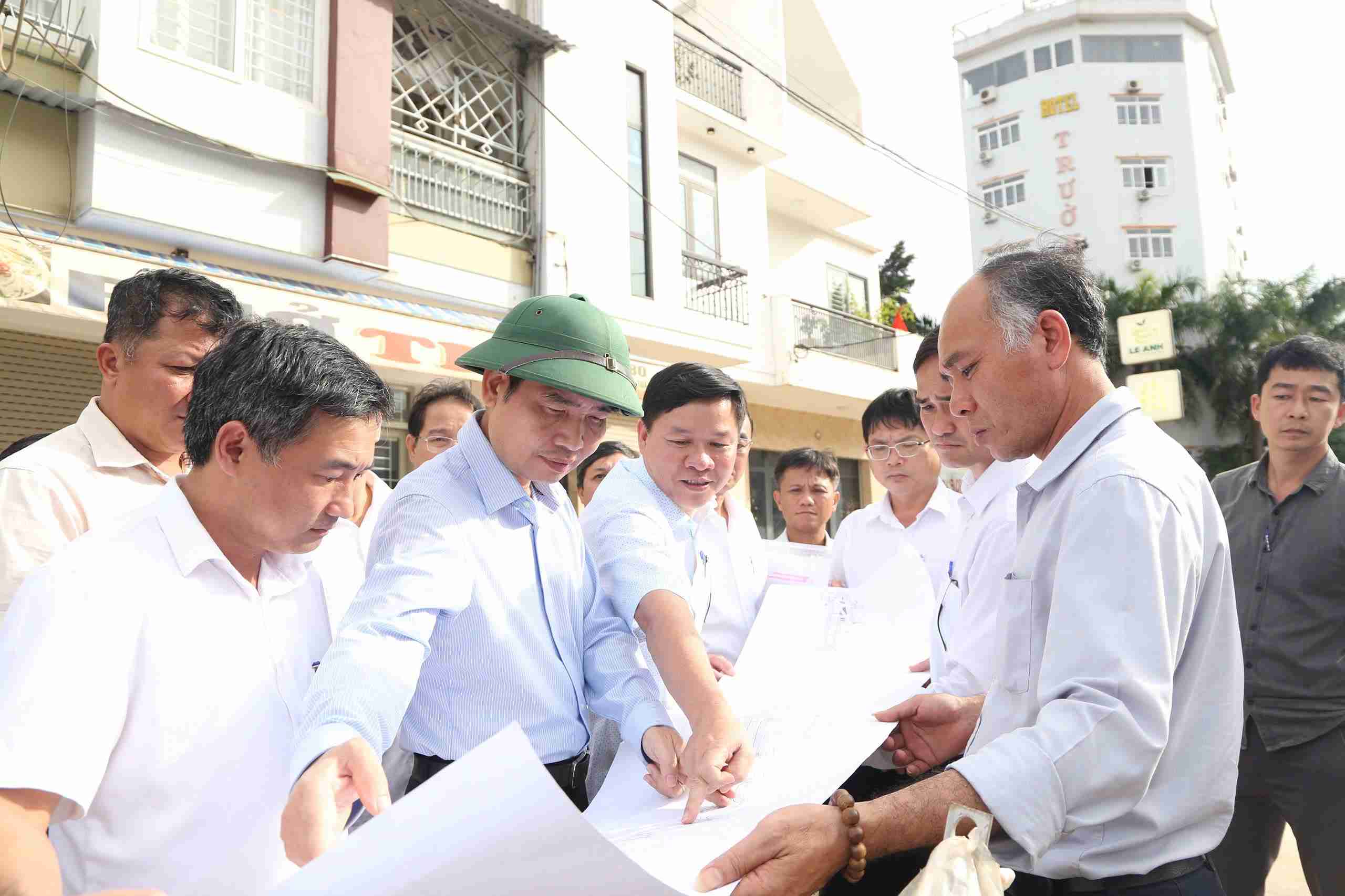 Tien do giai ngan cac du an dau tu cong o dia phuong dang rat cham. Anh: Tuan Hai