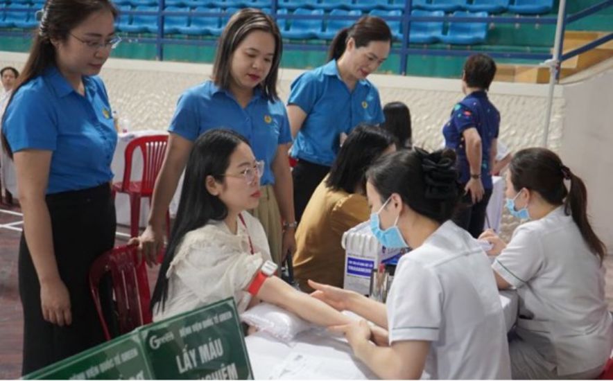 Thanh Hoa has implemented many practical activities to care for the health of workers. Photo: Quach Du