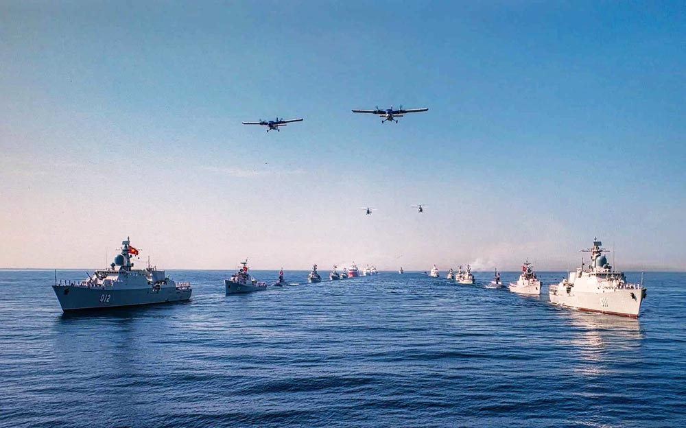 海軍は、国家レベルの海上軍隊のパレードを開催しました。写真:海軍