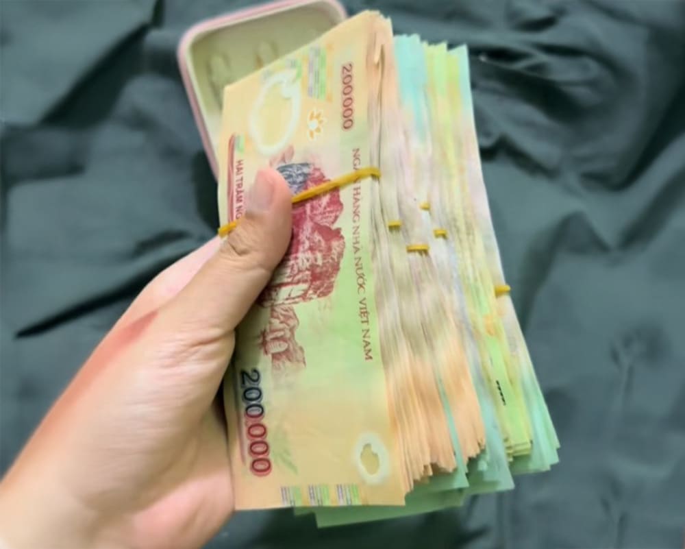 Proper management of shared finances will help maintain a healthy relationship and married life. Photo: Lan Chi