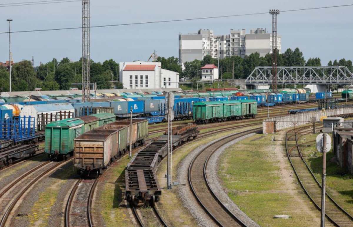철도는 러시아에서 칼리닌그라드로 상품을 운송하는 중요한 운송 노선입니다. 사진: TASS