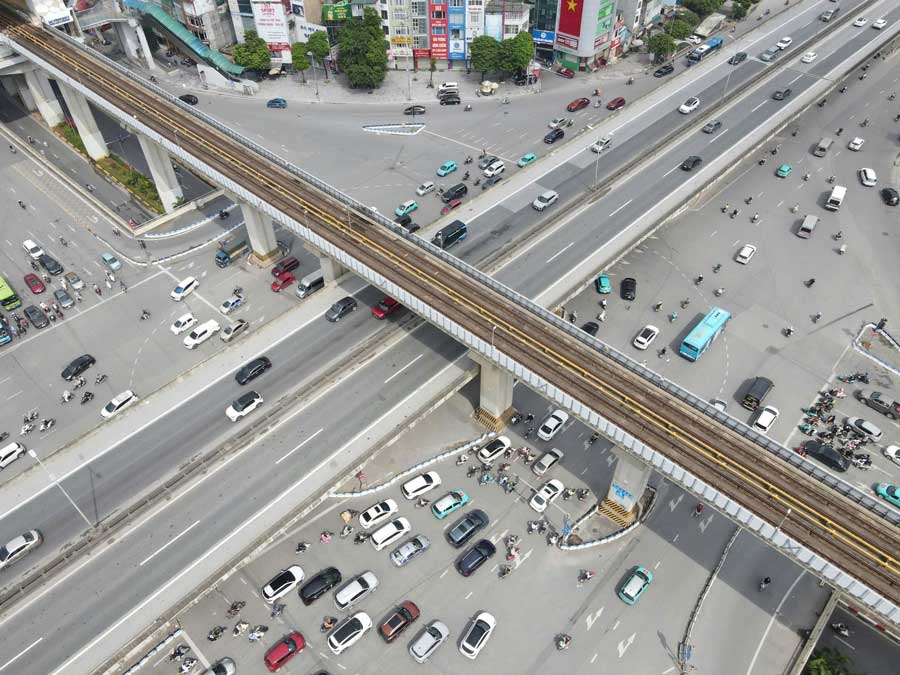 Tai cuoi cao toc Phap van - Cau gie va vanh dai 3 giao thong thong thoang luc 17h ngay 2.9. Anh: The Ky