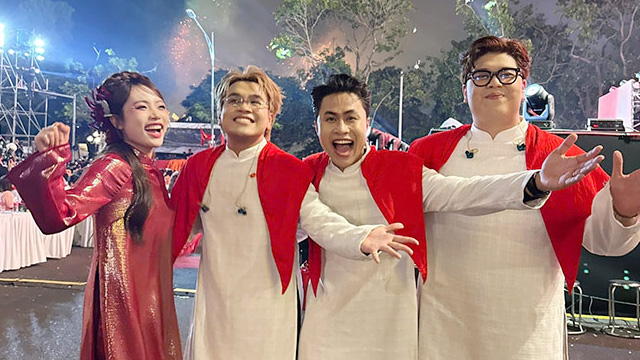 Phuong My Chi and the DTAP group. Photo: Character provided