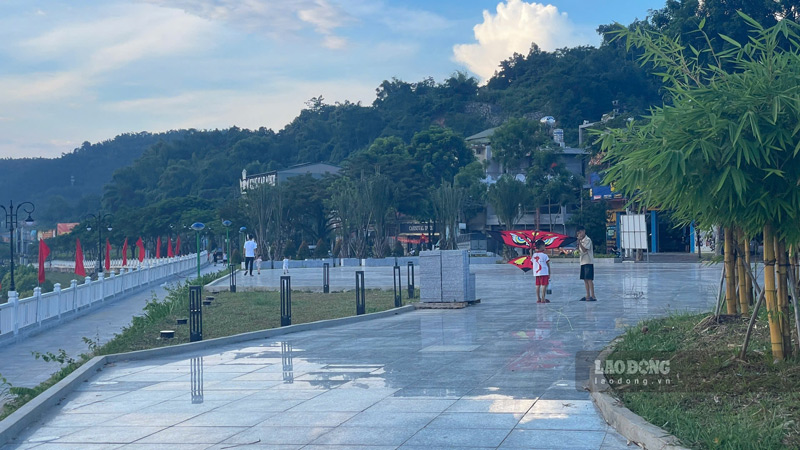 Dong thoi tro thanh khong gian van hoa giua long pho phuong Lao Cai. Anh: Dinh Dai
