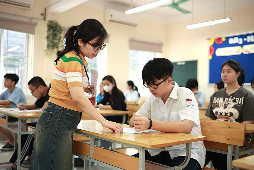 Nam hoc 2024-2025, ca nuoc can them khoang 22.000 giao vien. Anh: Van Trang