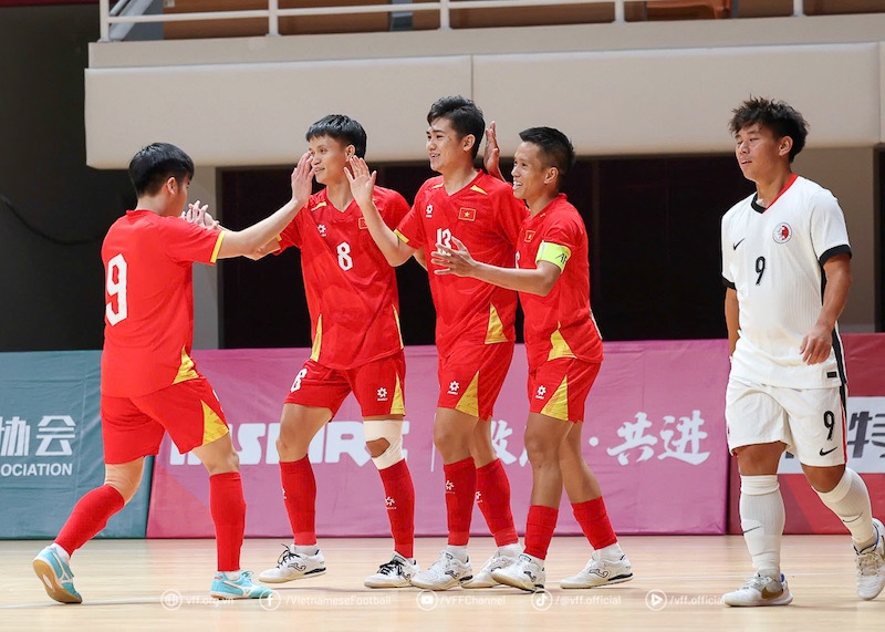 Tuyen futsal Viet Nam lien tiep ghi ban. Anh: VFF