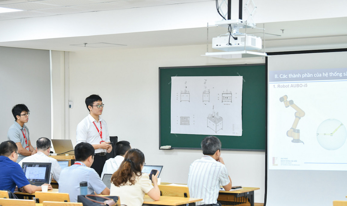 Bo Giao duc va Dao tao dua ra 5 nhiem vu trong tam de dao tao nguon nhan luc phuc vu phat trien cong nghe cao giai doan 2025 – 2035, dinh huong den nam 2045. Anh: HUST