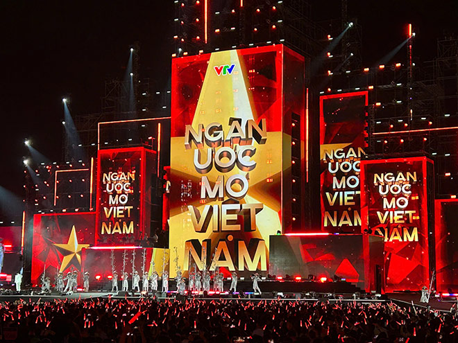 Hinh anh phan mo dau cua chuong trinh V Fest - Vietnam Today. Anh: Quynh An
