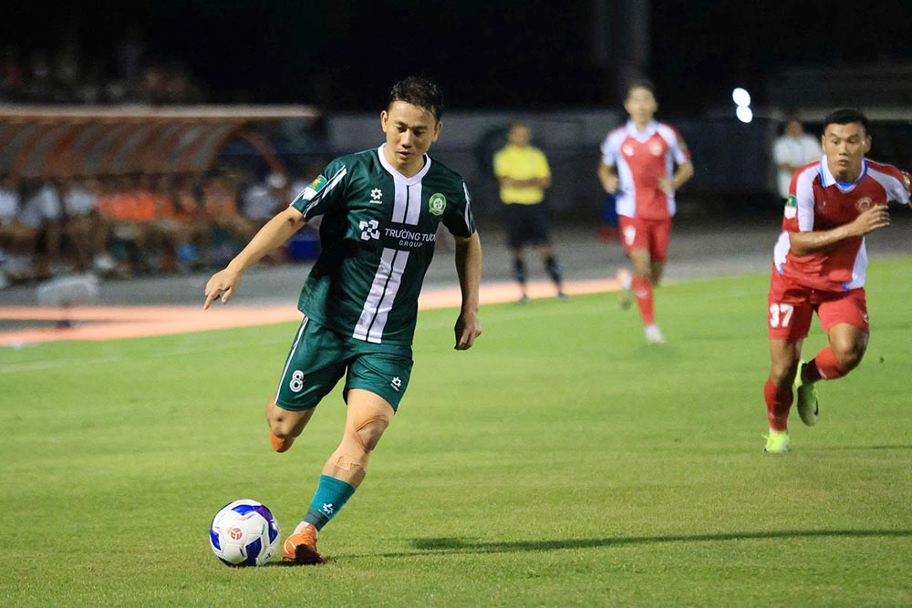 Truong Tuoi Dong Nai는 Minh Vuong이 득점한 날 승리할 수 없었습니다. 사진: Binh Le