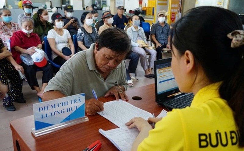 How to calculate the average social insurance salary to receive pensions and one-time allowances. Photo: Provided by Ho Chi Minh City Social Insurance