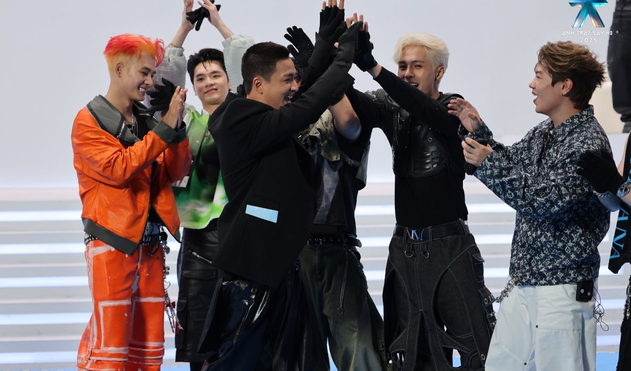 Los hermanos mayores say hi participan en el desafio. Foto: VieON.