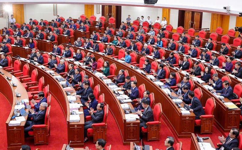 Regulation No. 365-QD/TW has set out the title standards for cadres who are Politburo members and Secretariat members. Photo: Nhat Bac