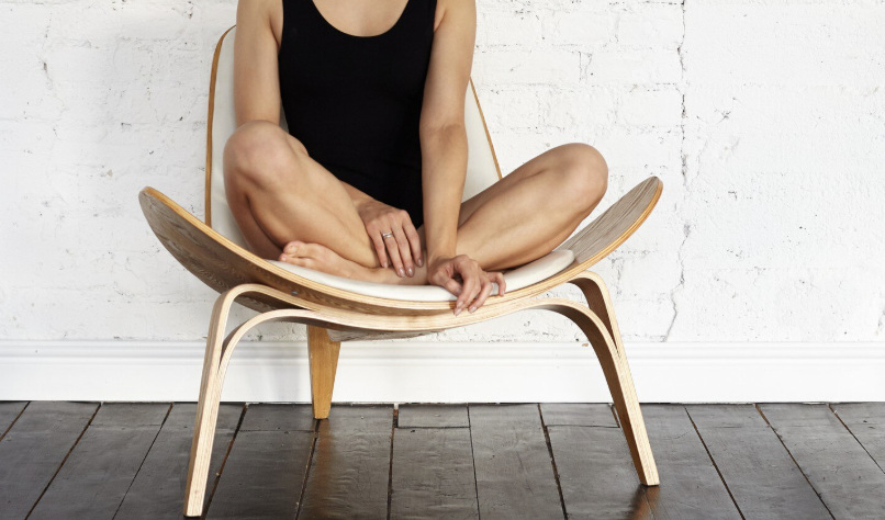 Chair yoga helps the elderly improve their health and spirit. Photo: Thuy Duong