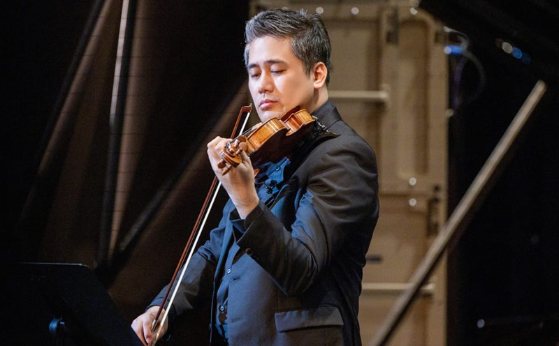 People's Artist Bui Cong Duy had a performance that brought many emotions to the capital's audience. Photo: Character provided