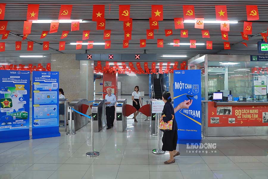 Tu ngay 20 - 30.9.2025, Cong ty TNHH MTV Duong sat Ha Noi (Ha Noi Metro) tien hanh thu nghiem giai phap dinh danh, xac thuc dien tu va nhan dien sinh trac hoc tren toan tuyen duong sat do thi so 2A Cat Linh – Ha Dong.