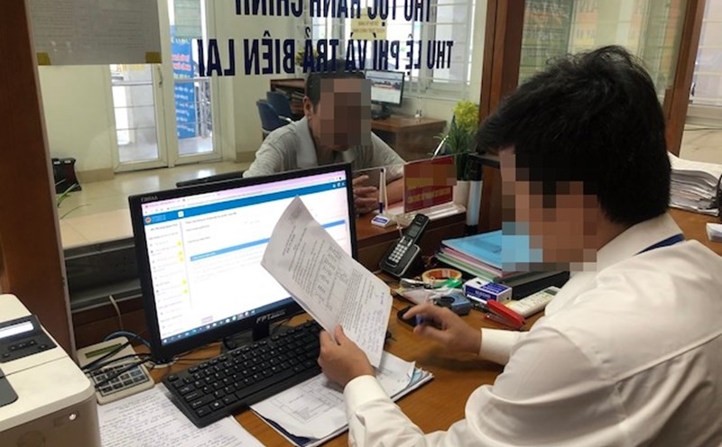 In case cadres, civil servants and public employees are granted additional early retirement and severance pay from September 17, 2025, according to Resolution 07/2025/NQ-CP. Photo: Que Chi