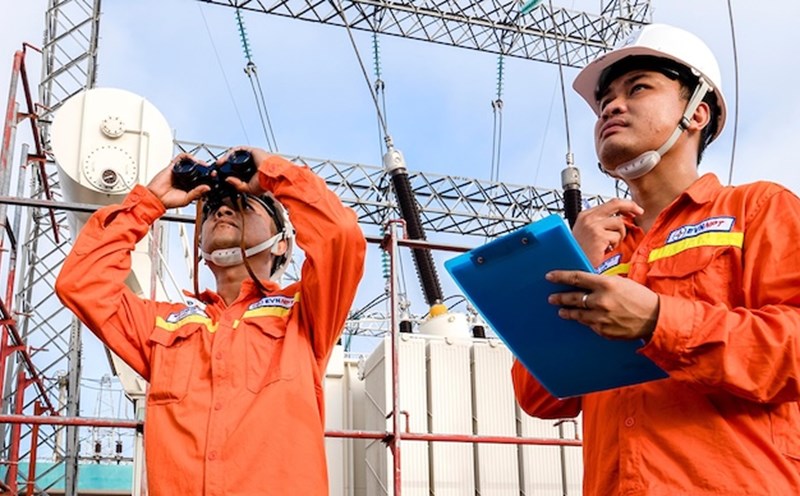 The officers and employees of the National Power Transmission Corporation will compete in "The whole country competes in innovation and digital transformation" and " digitization of the people". Photo: Xuan Tien