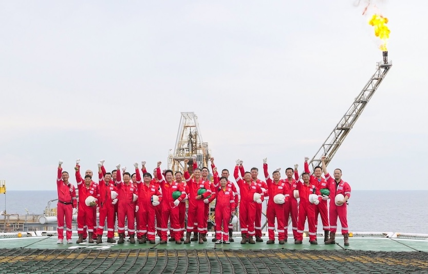 Petrovietnam employees have responded enthusiastically and are determined to implement "5 An - 5 First". Photo: Hien Khanh