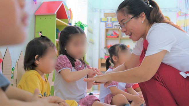 Sở GDĐT TP Cần Thơ ban hành công văn về việc hướng dẫn tổ chức thực hiện Chương trình làm quen với tiếng Anh dành cho trẻ em mẫu giáo từ năm học 2025 – 2026. Ảnh: Phong Linh