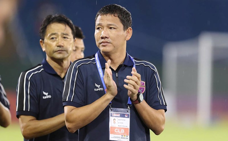 Coach Anh Duc of Becamex HCMC. Photo: Thanh Vu