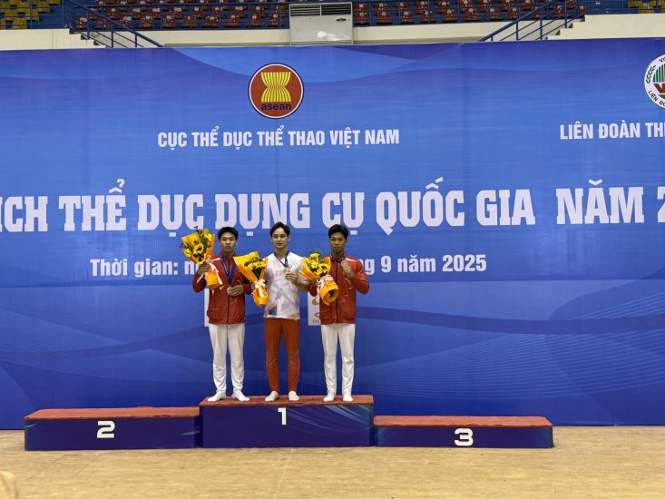 Les athletes masculins d'arts martiaux ayant obtenu de bons resultats aux Championnats nationaux de 2025 ont tous la possibilite de participer aux Championnats du monde 2025. Photo : Hoai Viet