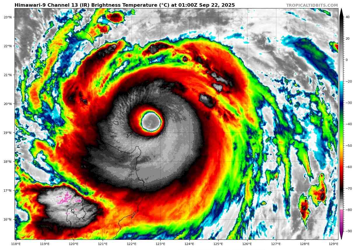 2025년 9월 22일 오전 8시 라가사 슈퍼 태풍의 눈. 사진: Tropicaltidbits.com
