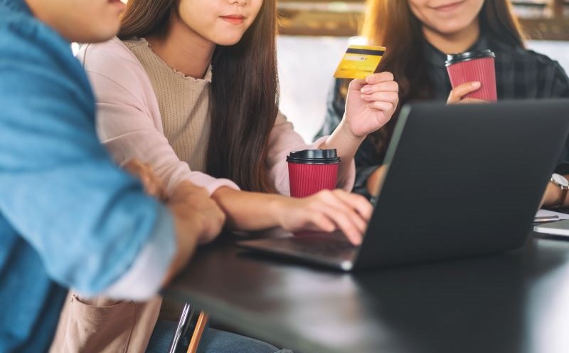 After 2 months of probation, many young people in Gen Z are immediately looking for a new job because the salary is not as expected, corporate culture,... Photo: Thanh Quoc