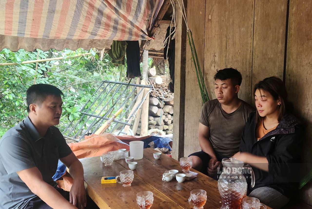 Gia dinh anh Khach mong co quan chuc nang som lam ro nguyen nhan de cho 2 chau L va Trc duoc an ui. Anh: Trong Loc