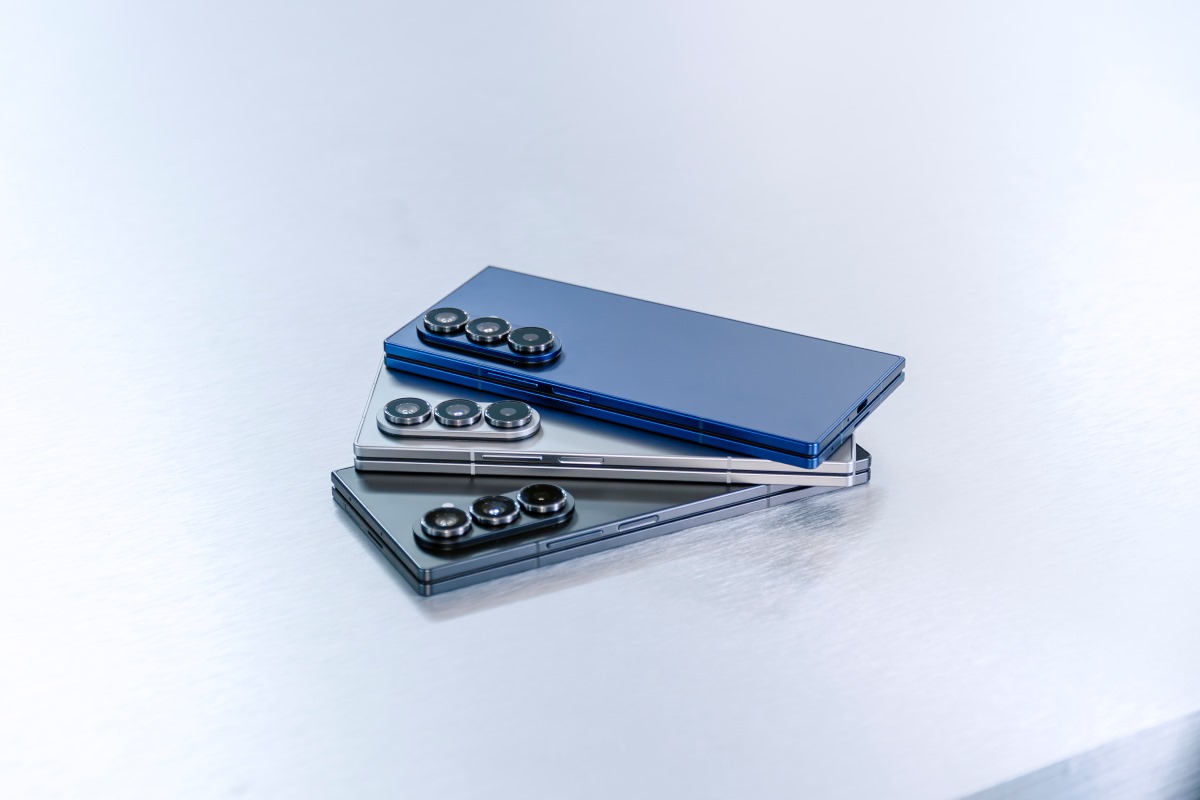 En 2025 se espera que el precio medio de venta de los smartphones globales alcance los 370 dolares un ligero aumento en comparacion con el año anterior. Foto: Loan Tran