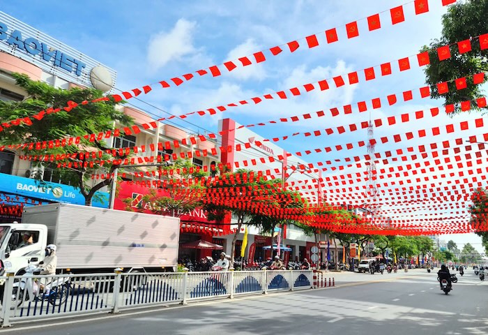 Mot doan tren tuyen duong Nguyen Hue, phuong Cao Lanh duoc