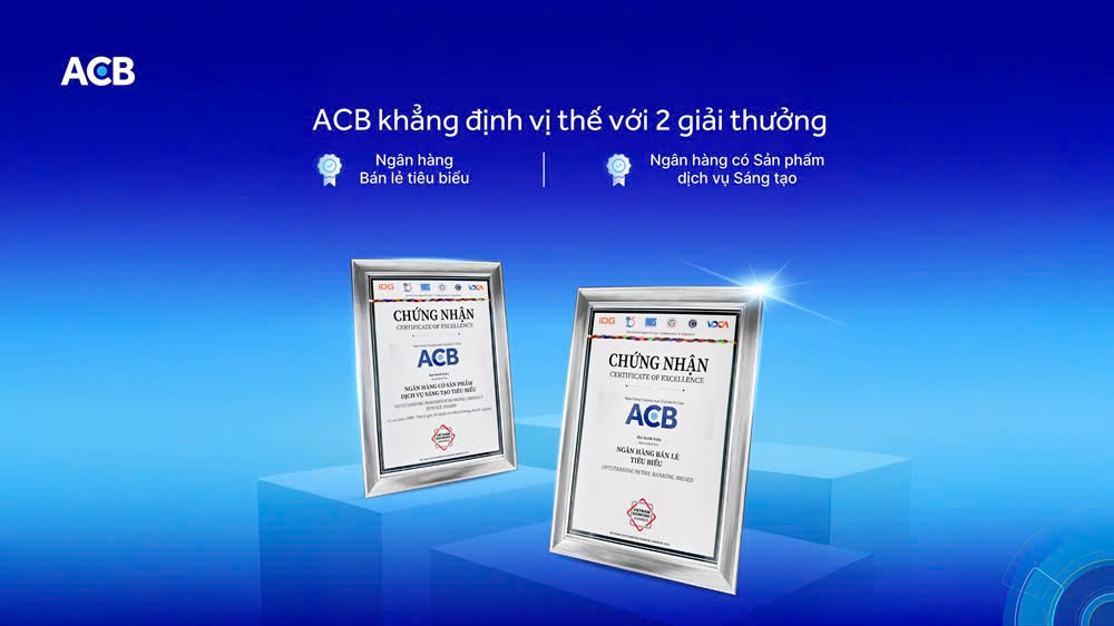 ACB xuat sac nhan hai giai thuong “Ngan hang Ban le tieu bieu” va “Ngan hang co San pham dich vu Sang tao” tai VOBA 2025. Anh: ACB