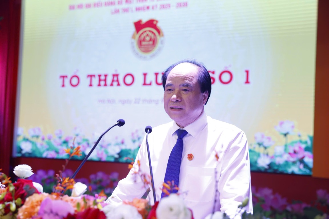 Ong Truong Xuan Cu - Pho Chu tich Hoi nguoi Cao tuoi Viet Nam phat bieu tai to. Anh: Hai Nguyen