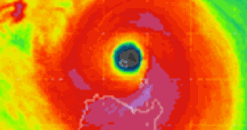 Super typhoon Ragasa makes landfall with destructive winds of 295 km/h, about to enter the East Sea