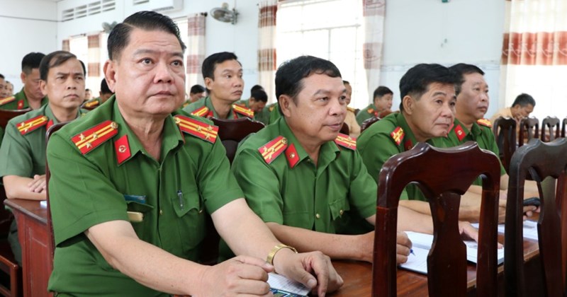 Bồi dưỡng kiến thức về an ninh mạng, phòng, chống tội phạm công nghệ ...