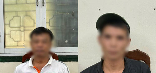 Hai người đạp xích lô chặt chém du khách tại Hà Nội. Ảnh: CAHN