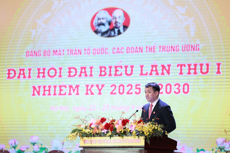 Ong Ngo Van Cuong – Pho Bi thu chuyen trach Dang uy MTTQ, cac doan the Trung uong