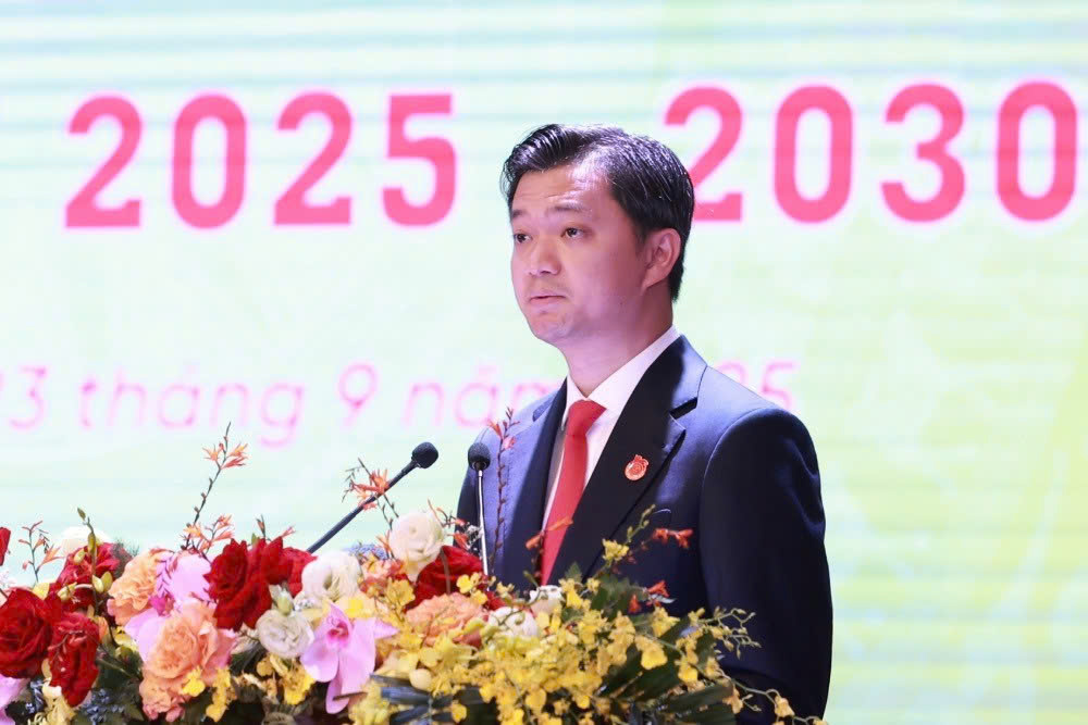 Dong chi Nguyen Minh Triet, Pho Bi thu Thuong truc Dang uy Trung uong Doan; Bi thu Trung uong Doan tham luan tai dai hoi. Anh: Hai Nguyen