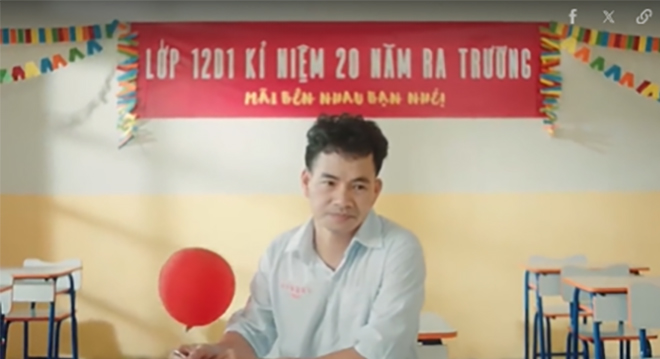 Nghe si Xuan Bac xuat hien trong MV cua Duc Phuc. Anh: MV “Nguoi oi nguoi o dung ve”