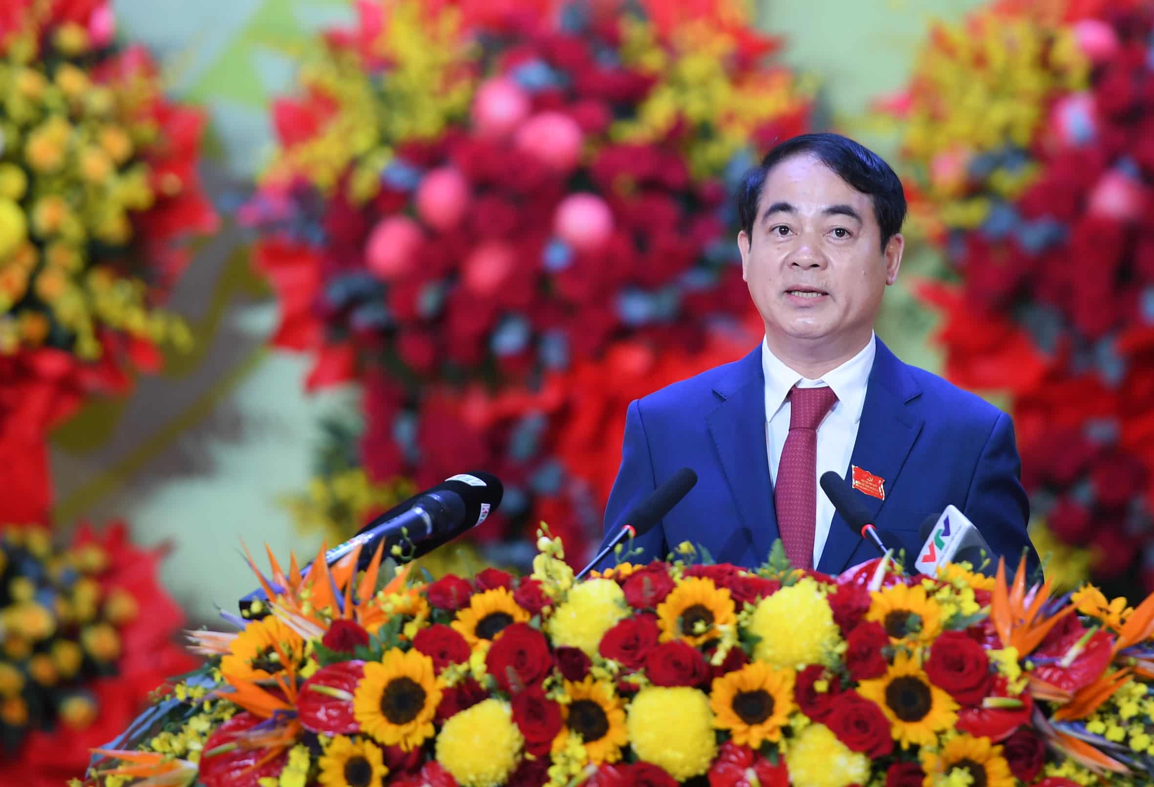 Ong Nghiem Xuan Thanh - Bi thu Tinh uy Khanh Hoa chia se tai phien be mac. Anh: Huu Long