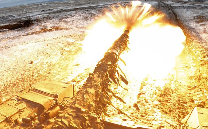 Photo taken when the Russian tank was on fire. Photo: Russian Ministry of Defense