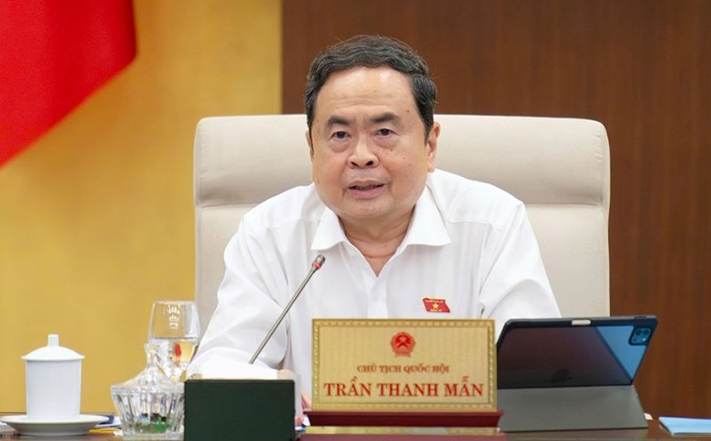 Politburo member and National Assembly Chairman Tran Thanh Man spoke at the meeting. Photo: Quochoi.vn
