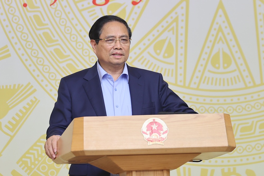 El Primer Ministro Pham Minh Chinh solicito el establecimiento de un Grupo de Trabajo presidido por el Viceministro de Seguridad Publica para manejar por completo las violaciones penales de la pesca ilegal. Foto: Nhat Bac