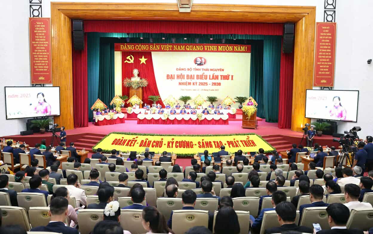 Toan canh Dai hoi. Anh: Dang Vu